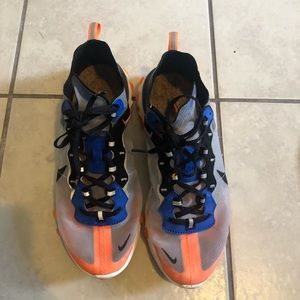 Nike React Element 87